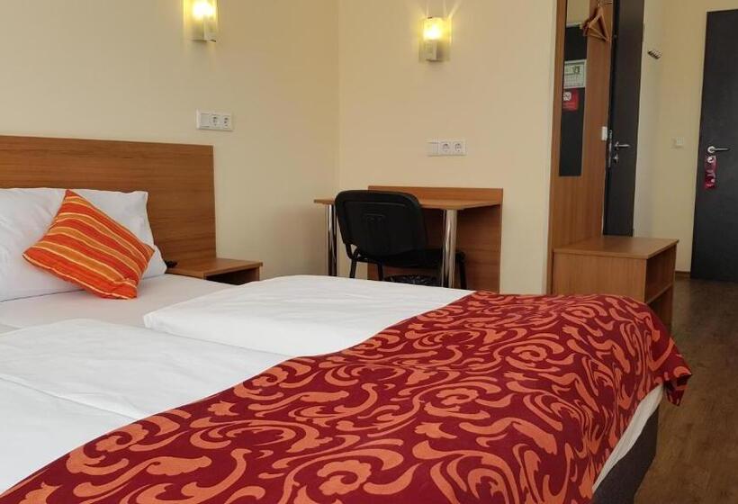 Номер Премиум, Dream Inn Hotel Regensburg Ost