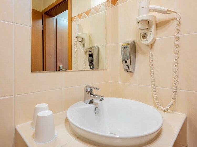 Quarto Comfort, Hafner