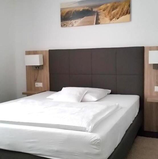 コンフォートシングルルーム, Hamann