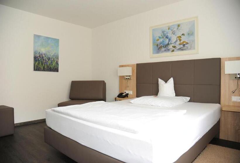 コンフォートシングルルーム, Hamann