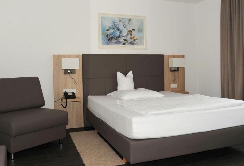 コンフォートシングルルーム, Hamann