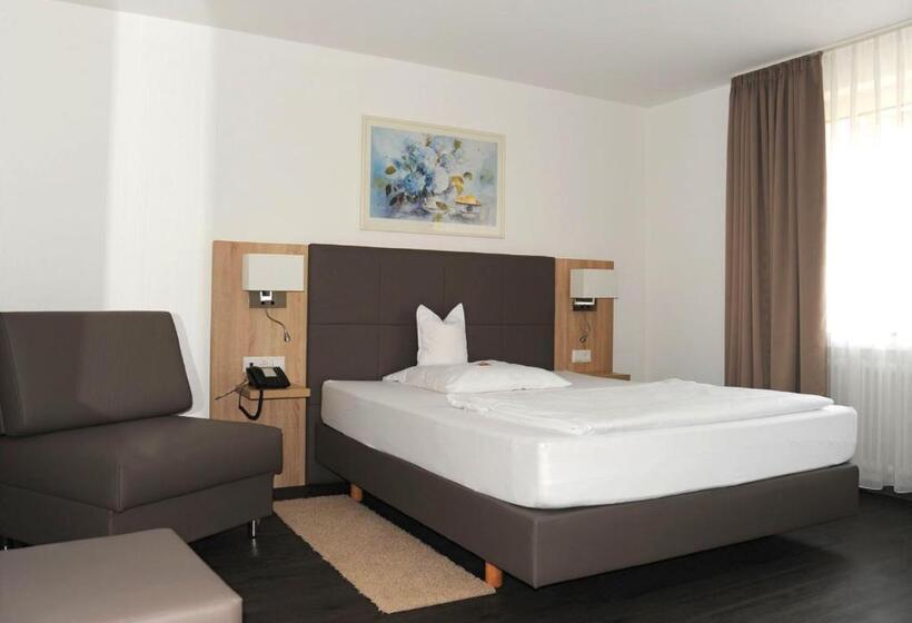 スタンダードルーム, Hamann