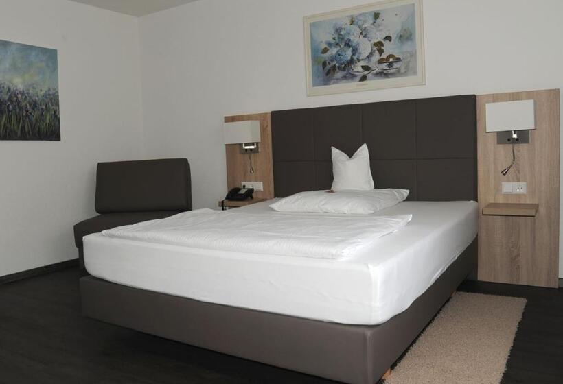 スタンダードルーム, Hamann