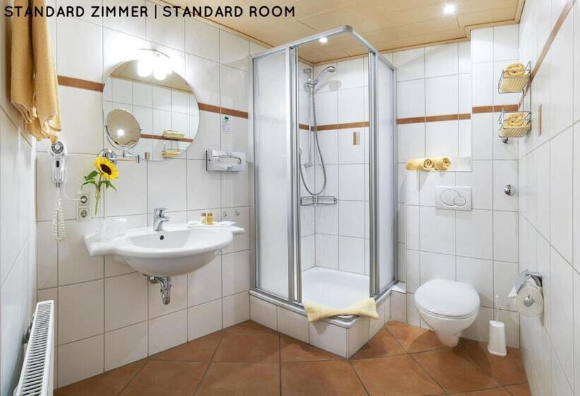 スタンダードルーム, Hanauerhof