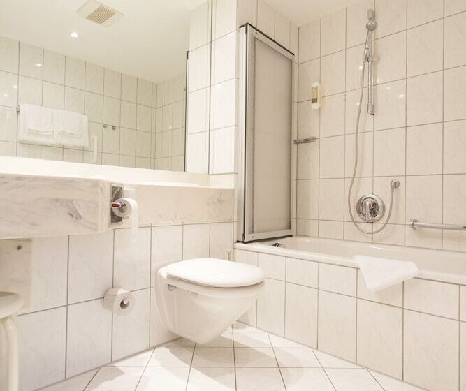 컴포트 룸, Kurparkblick