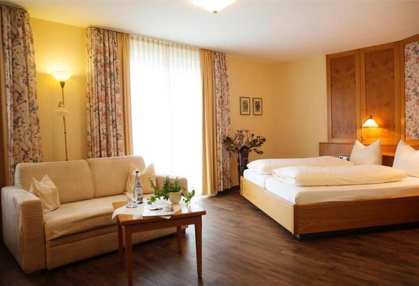 Номер Стандарт, & Restaurant Dornweiler Hof