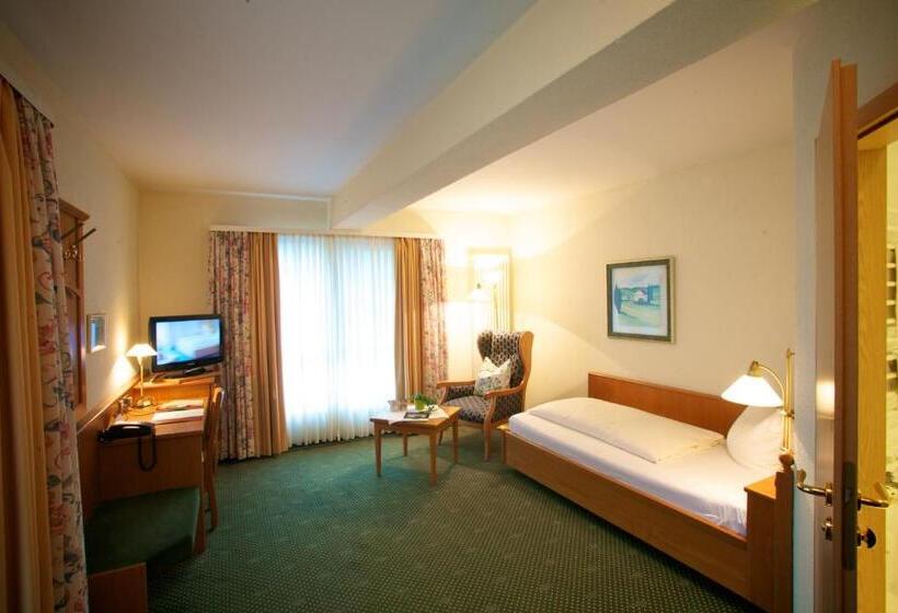 Номер Стандарт Индивидуальный, & Restaurant Dornweiler Hof