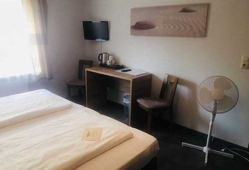 חדר סטנדרט, Sandstern