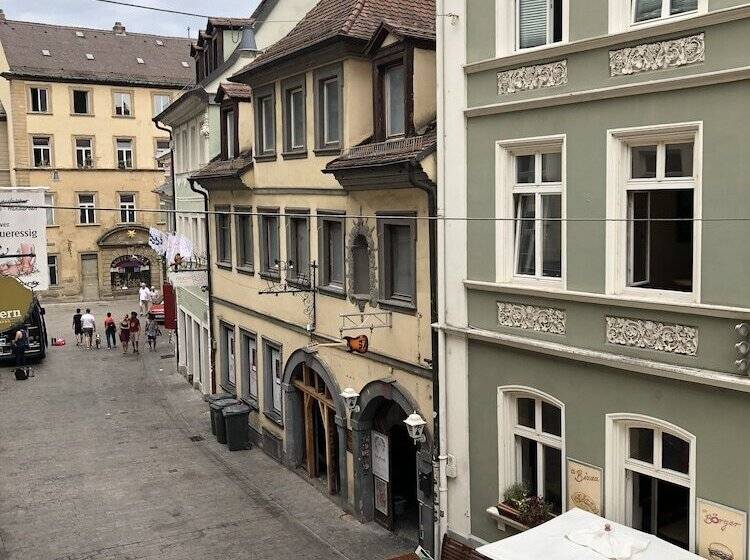 חדר סטנדרט, Sandstern