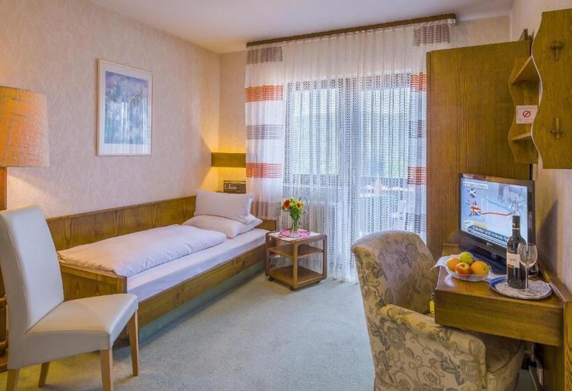 Номер Стандарт Индивидуальный, Schloessmann Garni