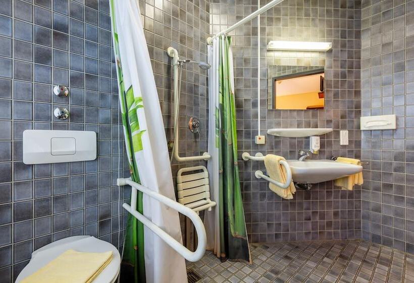 스탠다드 룸, Kassel Ost