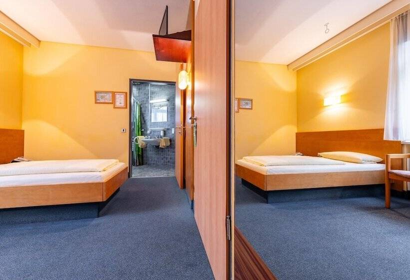 스탠다드 룸, Kassel Ost