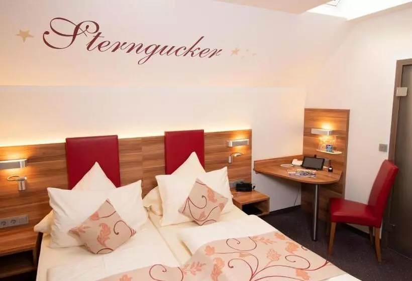 スタンダード４人部屋, Burgschänke, Hotel & Restaurant   E Mobilität Ladestationen Für Elektroautos