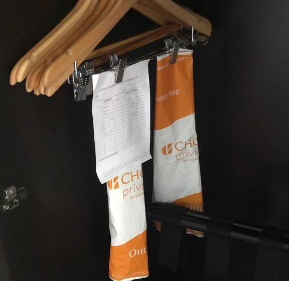 带2个双人床的标准工作室, Suburban Studios By Choice Hotels Award Winning New 2024 Walk To Eateries & Grocery Ultra Sp