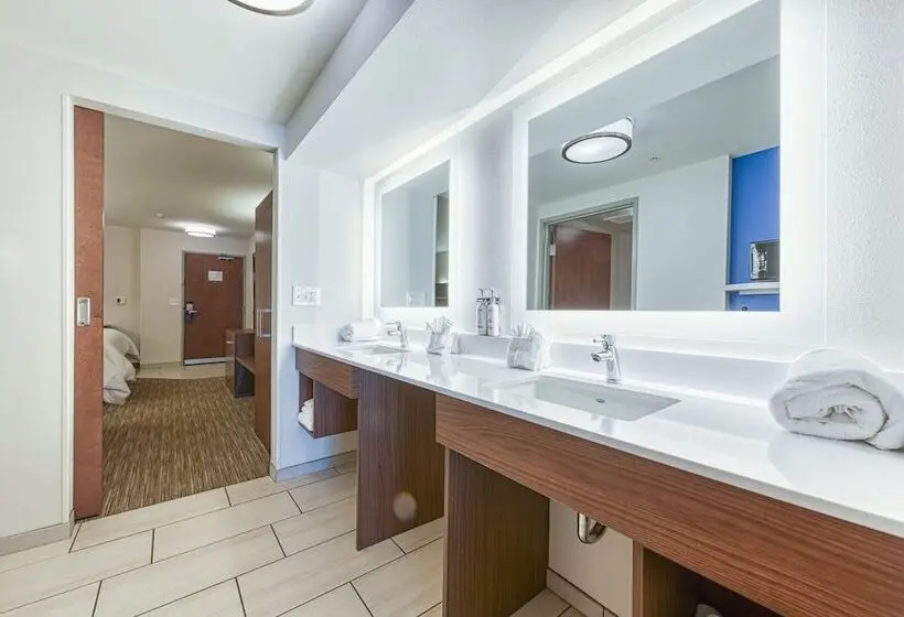 スイート, Holiday Inn Express & Suites   Manitou Springs, An Ihg