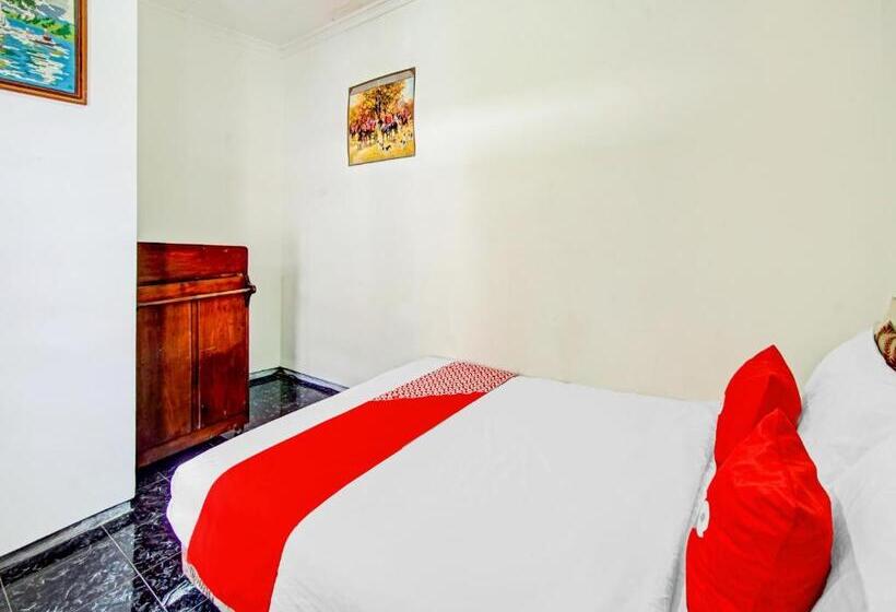 Номер Economy, Live Homestay By Oyo Rooms