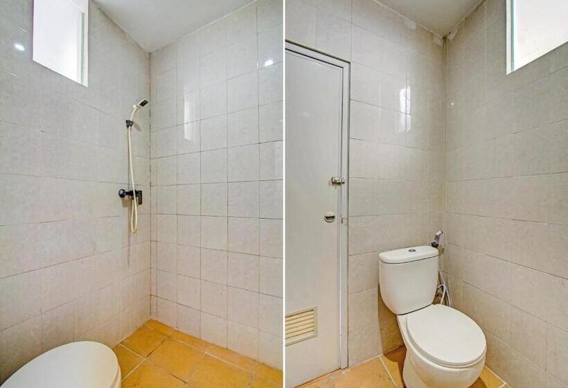 Номер Deluxe, Live Homestay By Oyo Rooms