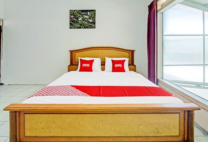 Номер Стандарт, Live Homestay By Oyo Rooms