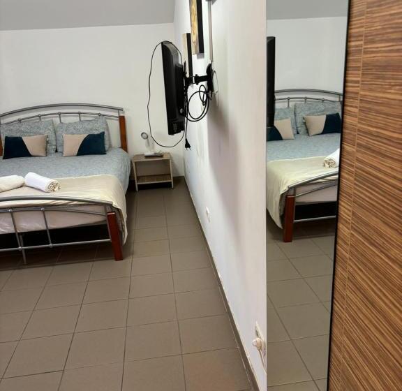 اتاق استاندارد, Piata Uniri Cozy Inn