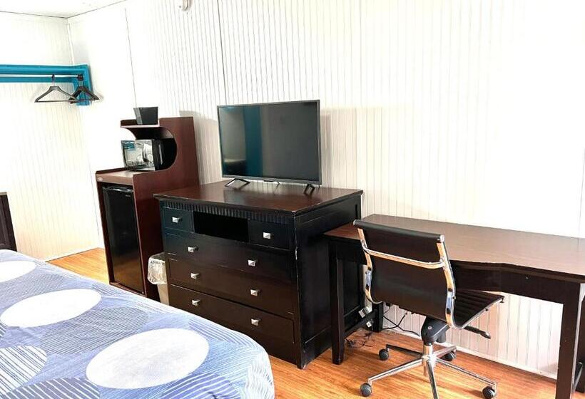 Quarto Standard Cama King, Rodeway Inn