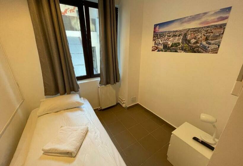 اتاق استاندارد یک نفره, Piata Uniri Cozy Inn