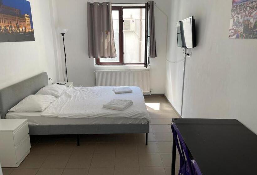 اتاق لوکس, Piata Uniri Cozy Inn