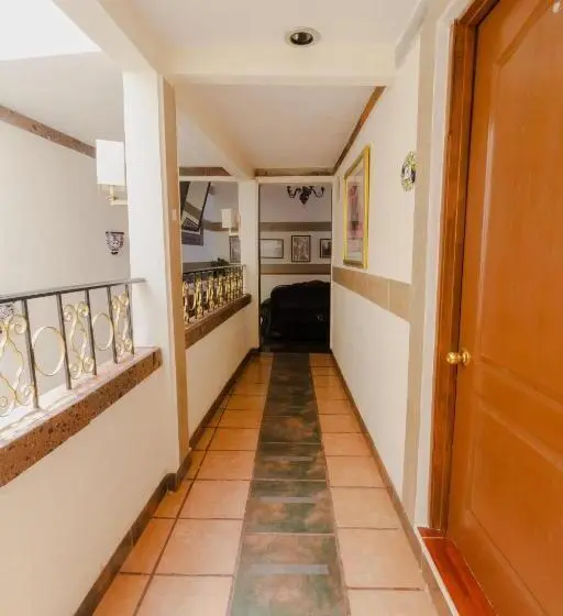 اتاق استاندارد با بالکن, Casa 12 Reales Guanajuato