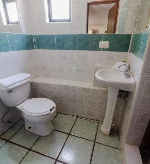 اتاق سوپریور با تخت بزرگ, Casa 12 Reales Guanajuato