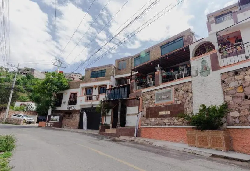 مجموعه ویستا شهر, Casa 12 Reales Guanajuato