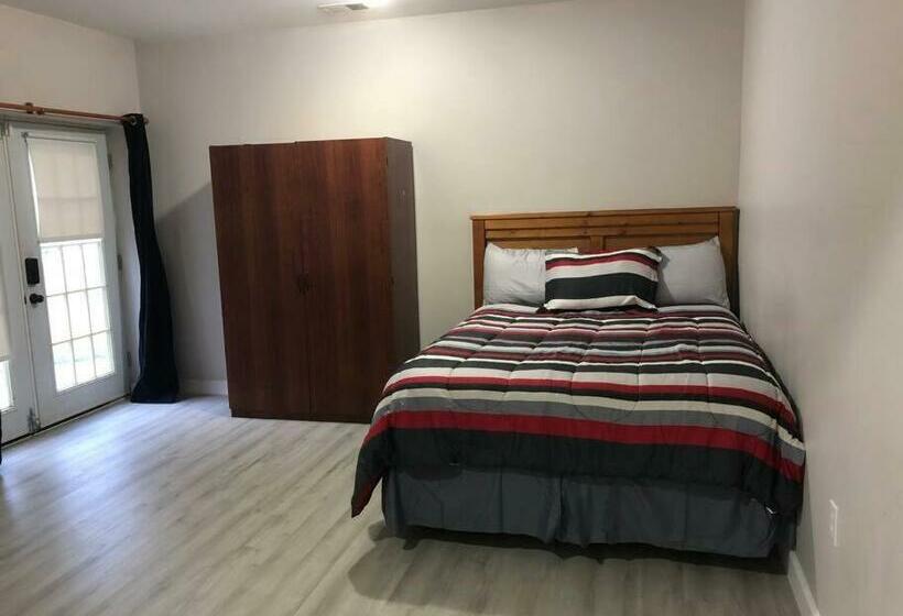 Люкс 2 Спальни, Spacious Unit With Mountain View