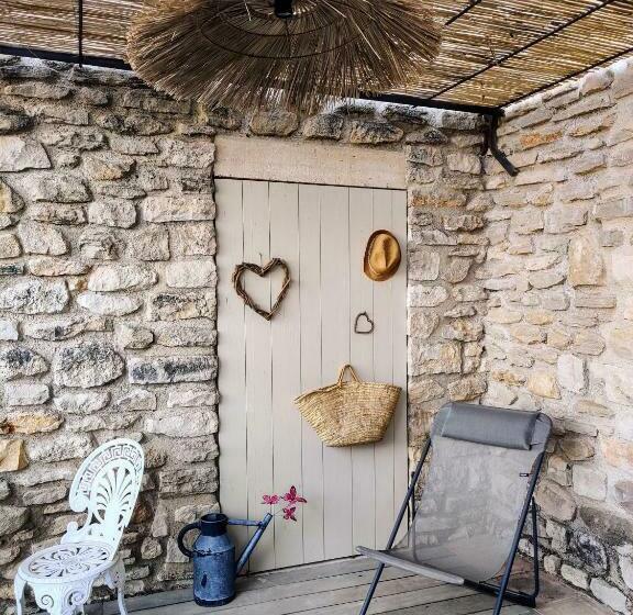 マウンテンビュースタンダードルーム, Chambre D Hôtes Et Puis Voilà!