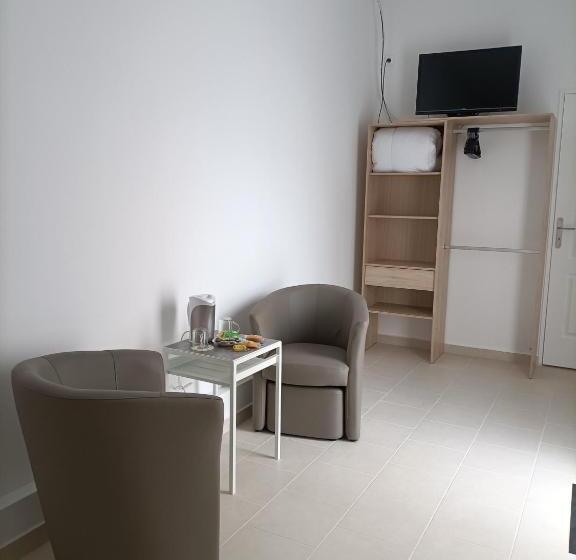 Номер Стандарт, La Grimodière Chambre En Rez De Chaussée