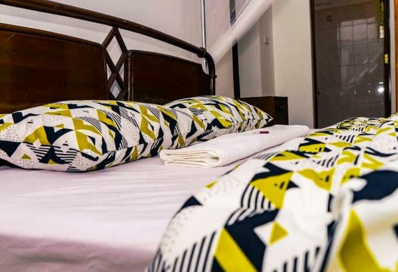 スタンダードルーム, Pazuri House Iringa