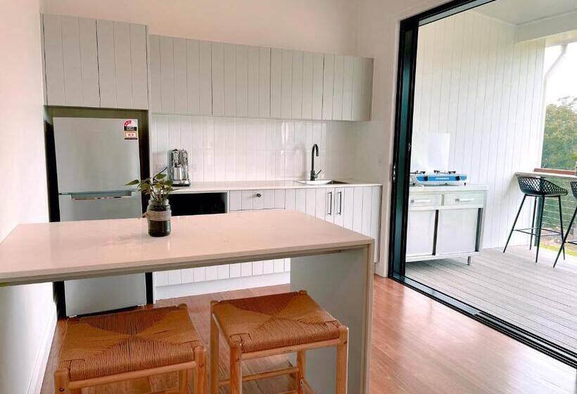 غرفة قياسية سرير كينج, Seven Peaks Farm Stay