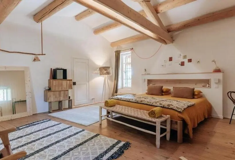 Standardzimmer Kingsize Bett, Maison 1643