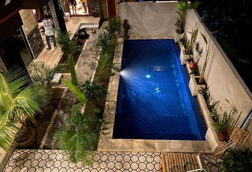 חדר משפחתי דלוקס, Odadi Guesthouse