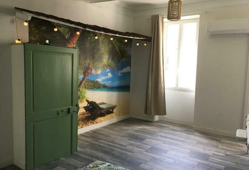 غرفة قياسية, Le Mas Rocamour