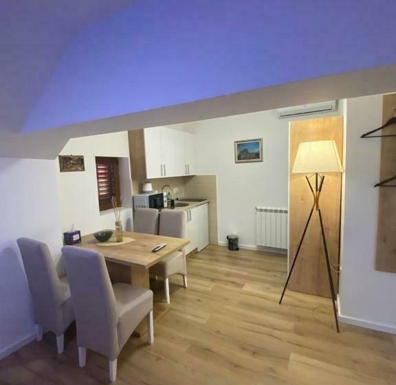 آپارتمان 1 خوابه, Buba Palace