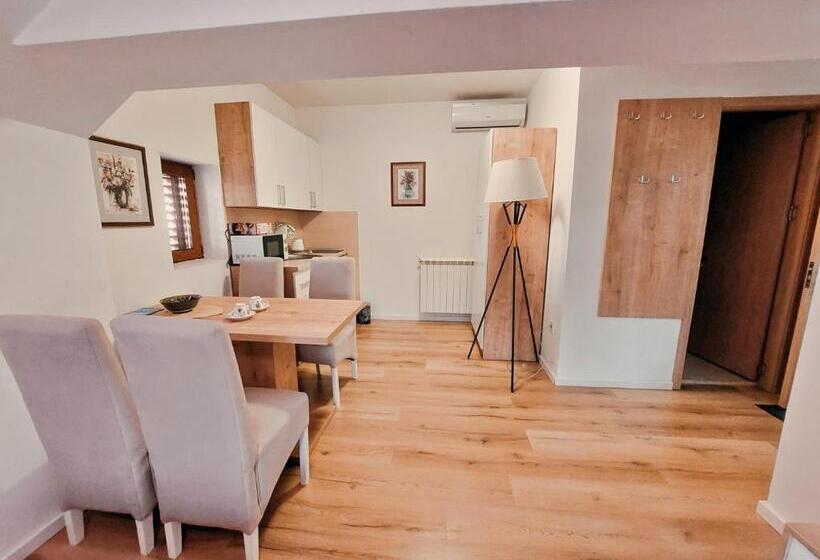 آپارتمان 1 خوابه, Buba Palace