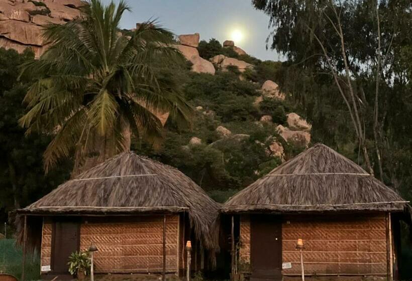 اتاق استاندارد با تخت بزرگ, Banana Tree Home Stay