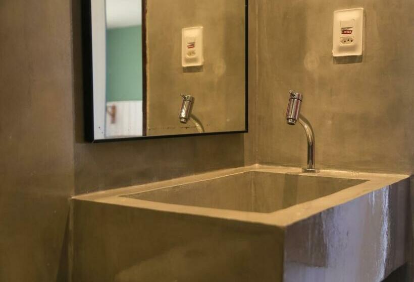 带大床的豪华间, Icaraí Beach