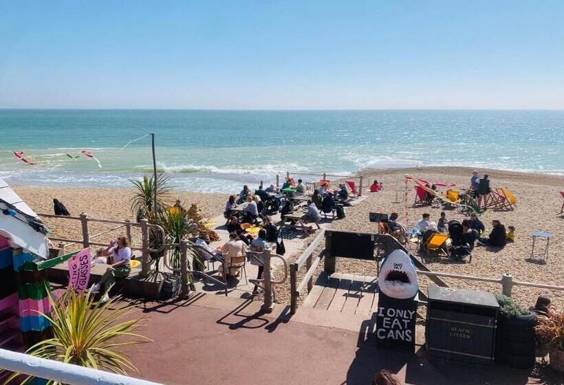 חדר סופריור עם מיטת קינג, Stunning Super King, Close To Beach, Shared Bathroom