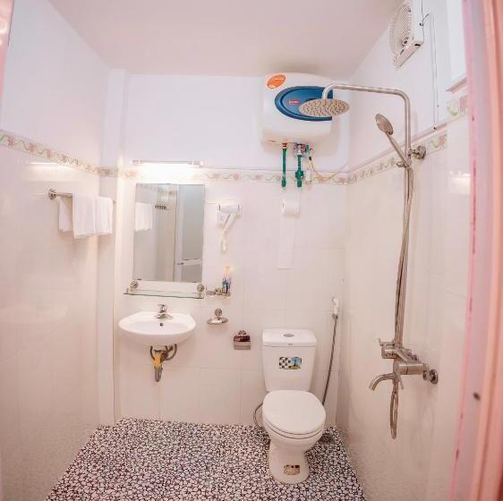 اتاق استاندارد با تخت بزرگ, Quang Bình Hotel Sapa