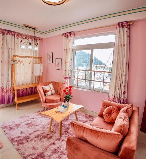 اتاق استاندارد با چشم‌انداز کوهستان, Quang Bình Hotel Sapa