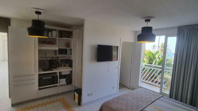 استودیوی استاندارد با چشمانداز دریا, Studio Annabella Vue Mer Manganao