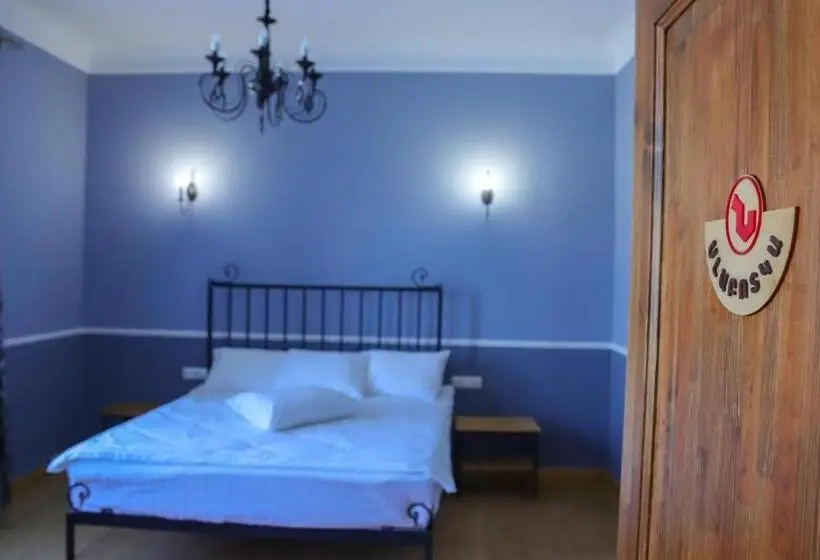 اتاق استاندارد, Nur Guest House