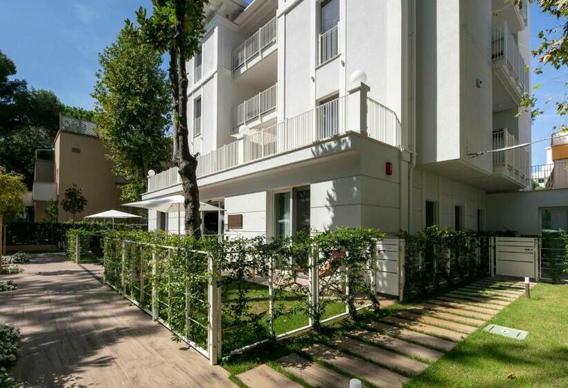 Апартаменты 1 Спальня, Elegance Riccione