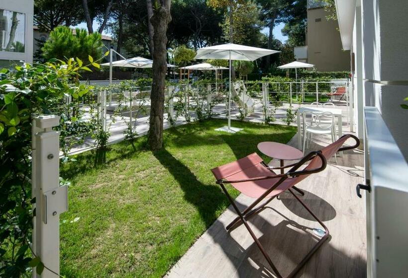 Апартаменты 1 Спальня, Elegance Riccione