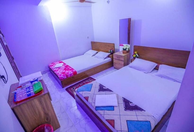 Economy Quadruple Room, City International Green Road