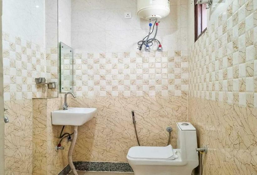 三人经典房间, Oyo 91443 Lemon